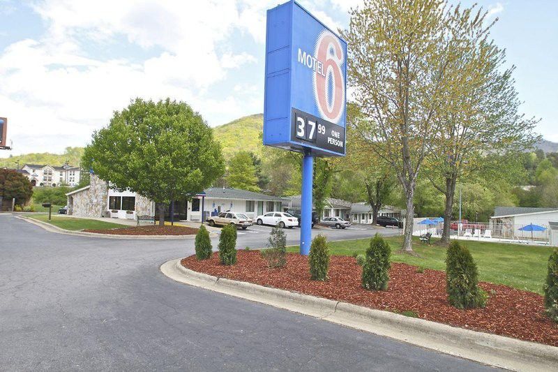 Super 8 By Wyndham Asheville/Biltmore Exteriér fotografie